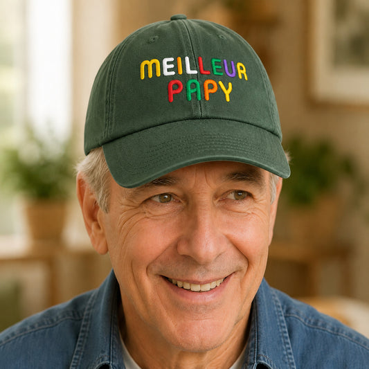 Casquette personnalisée Meilleur papy forest portée en trois-quarts