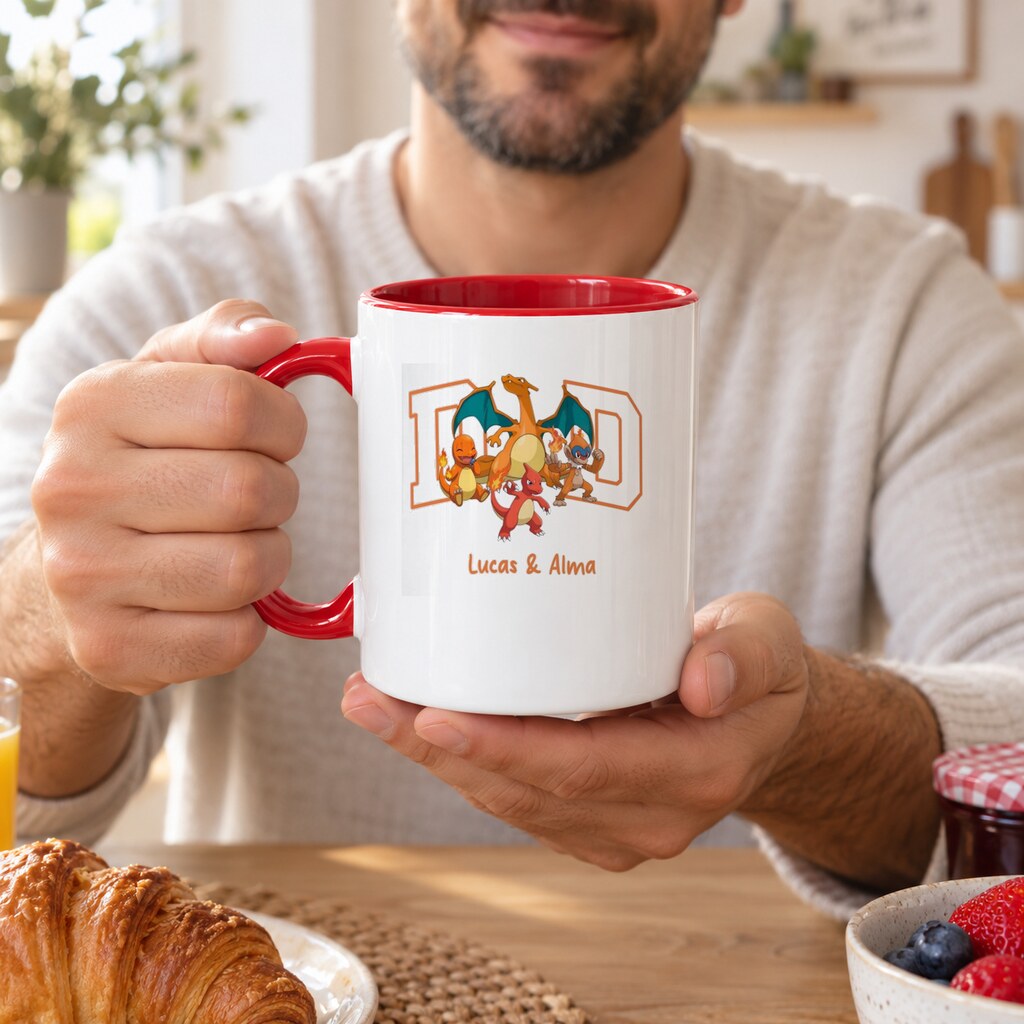 Mug personnalisé papa - DAD et prénoms, mise en situation chaleureuse, mug au premier plan