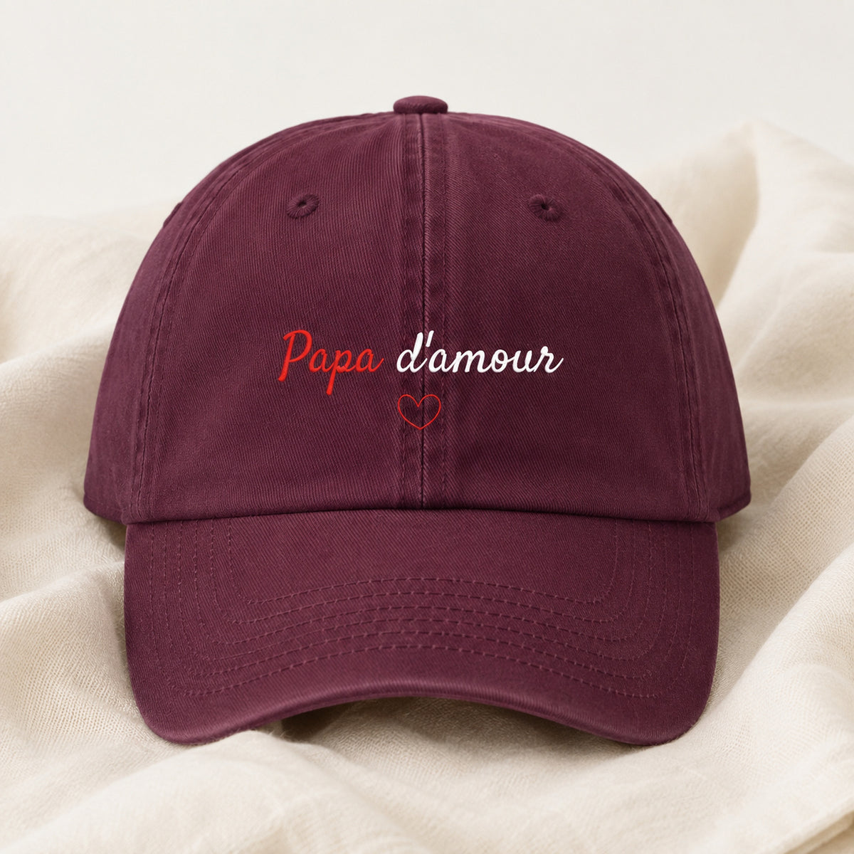 Casquette personnalisée brodée Papa d'amour posée Bordeaux