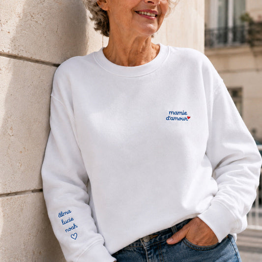 Sweat personnalisé mamie brodé - Mamie d'amour – vue 2