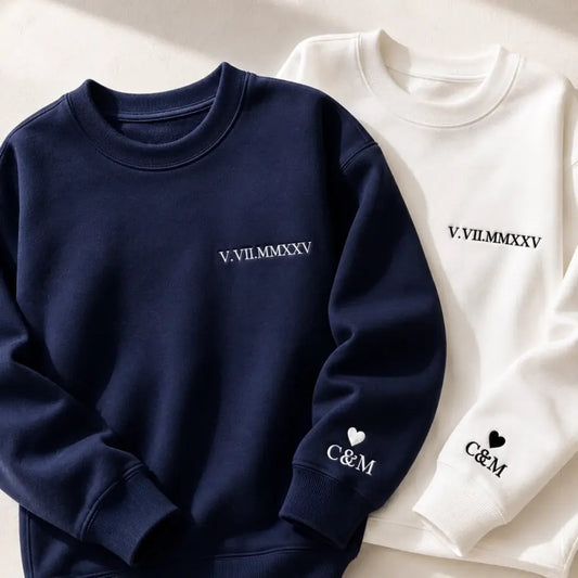 Pull personnalisé couple brodé date – vue 2