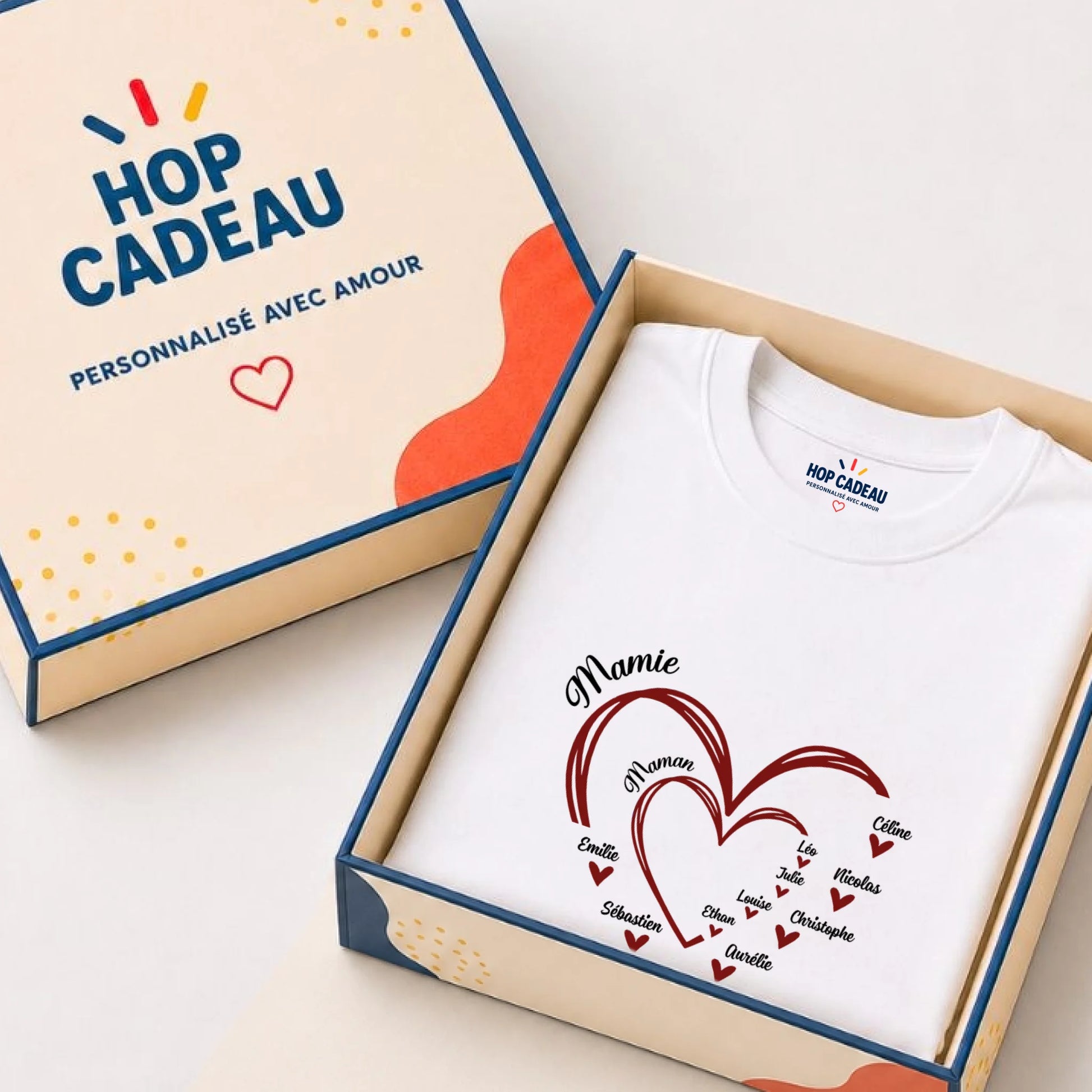 Pull Maman ou Mamie personnalisé – Cœurs et prénoms – vue 23
