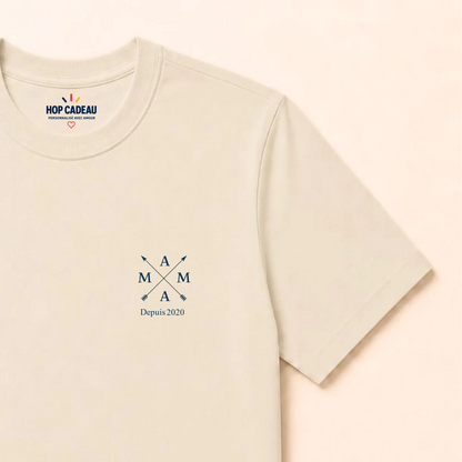 Sweat à capuche Mama personnalisé – Monogramme et année – vue 36