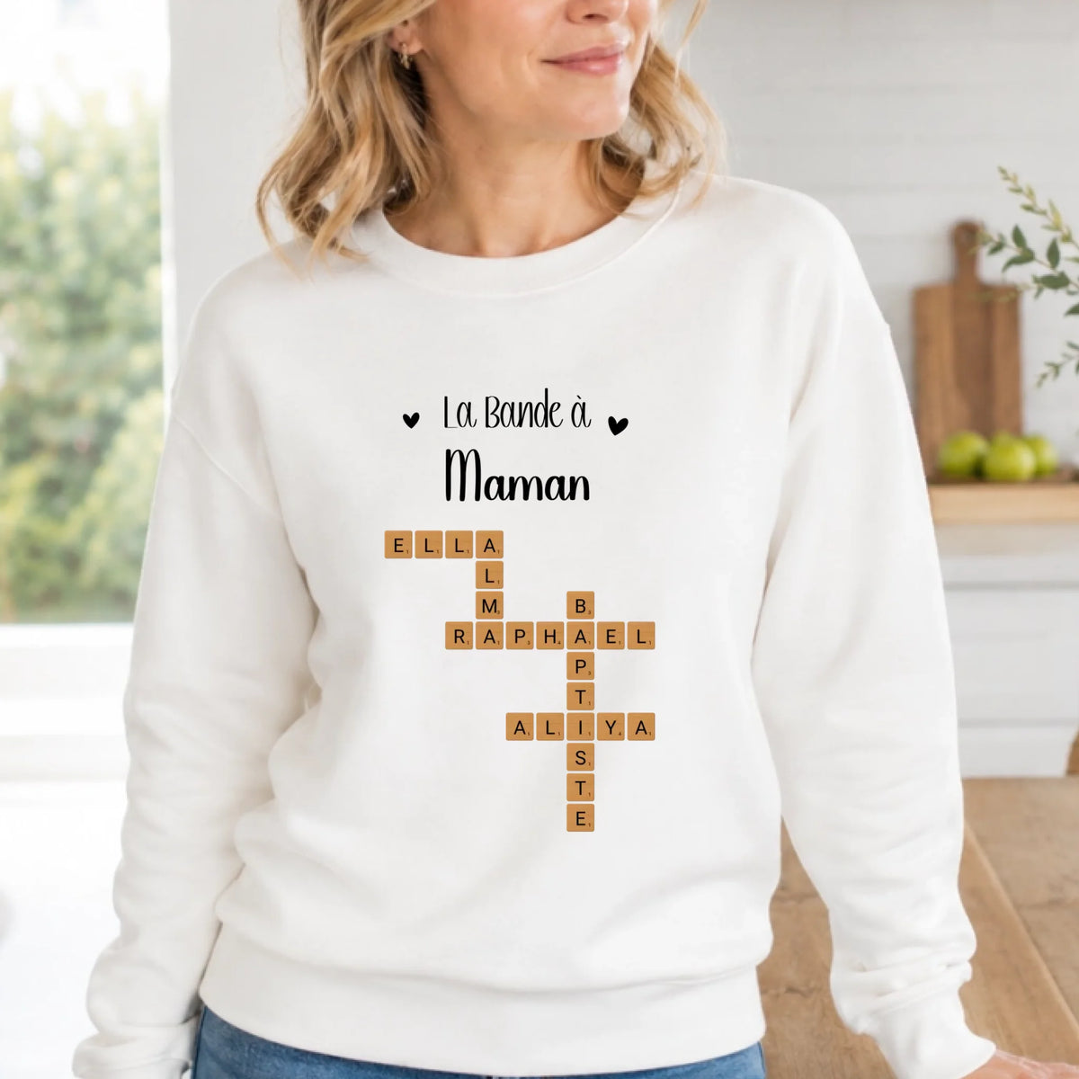 Sweat à capuche Maman personnalisé – Prénoms façon Scrabble – vue 13