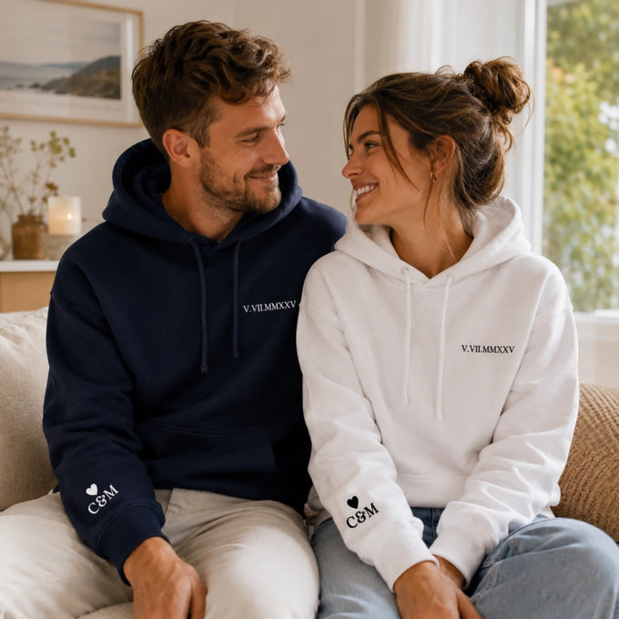 Sweat à capuche personnalisé couple Date chiffre romain