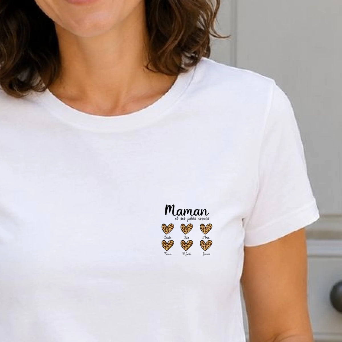 Sweat à capuche Maman personnalisé – Ses petits cœurs – vue 22