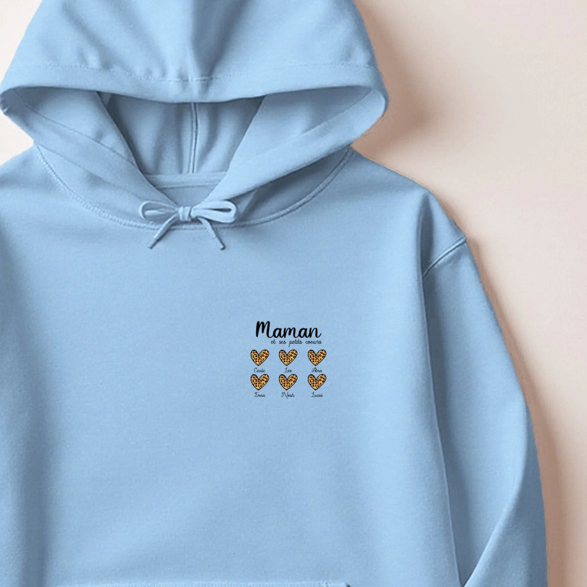 Sweat à capuche Maman personnalisé – Ses petits cœurs – vue 4