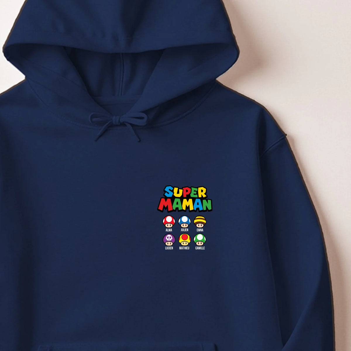Sweat à capuche Super Maman personnalisé – Prénoms des enfants – vue 5