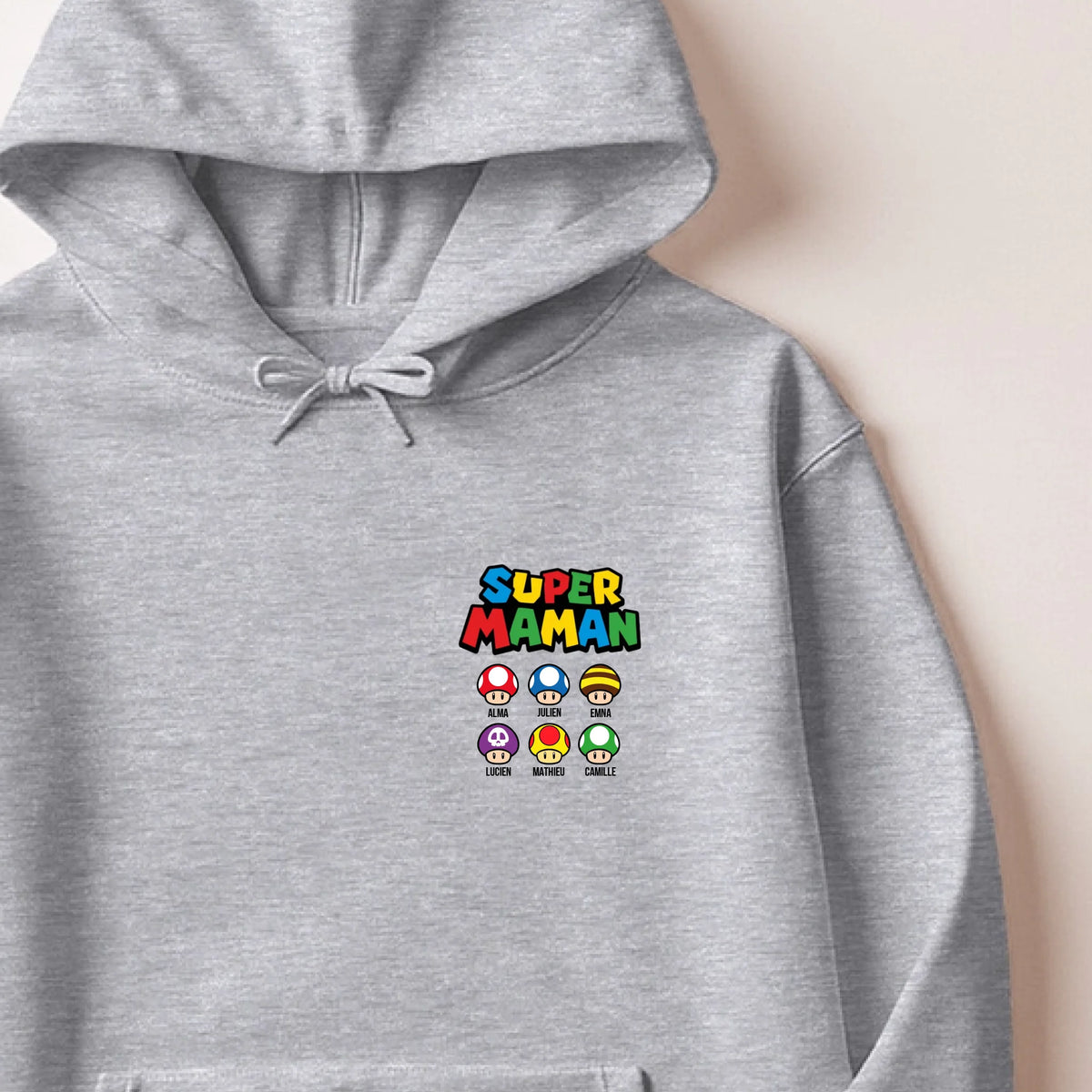 Sweat à capuche Super Maman personnalisé – Prénoms des enfants – vue 8