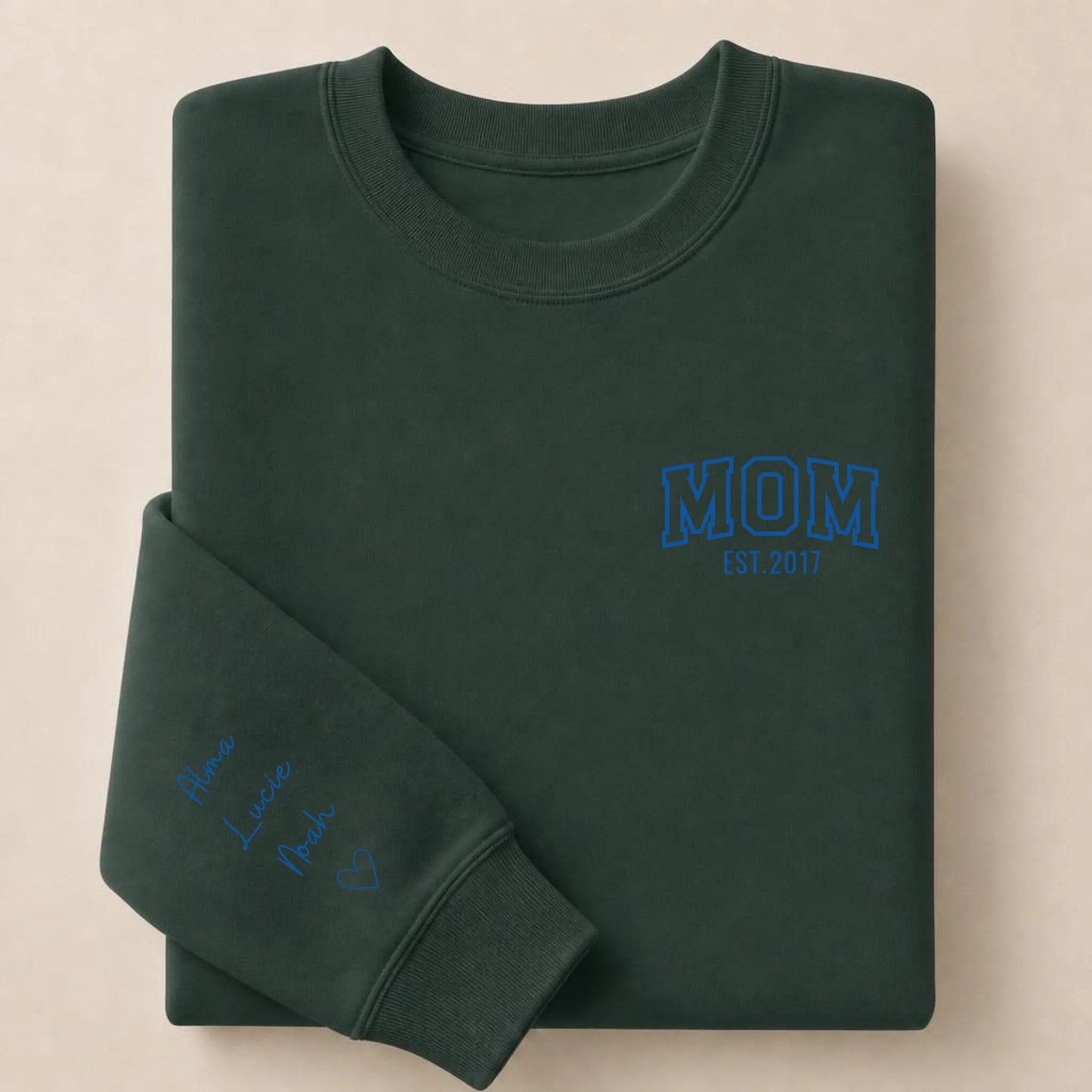 Sweat à capuche personnalisé maman - MOM et prénoms des enfants – vue 40