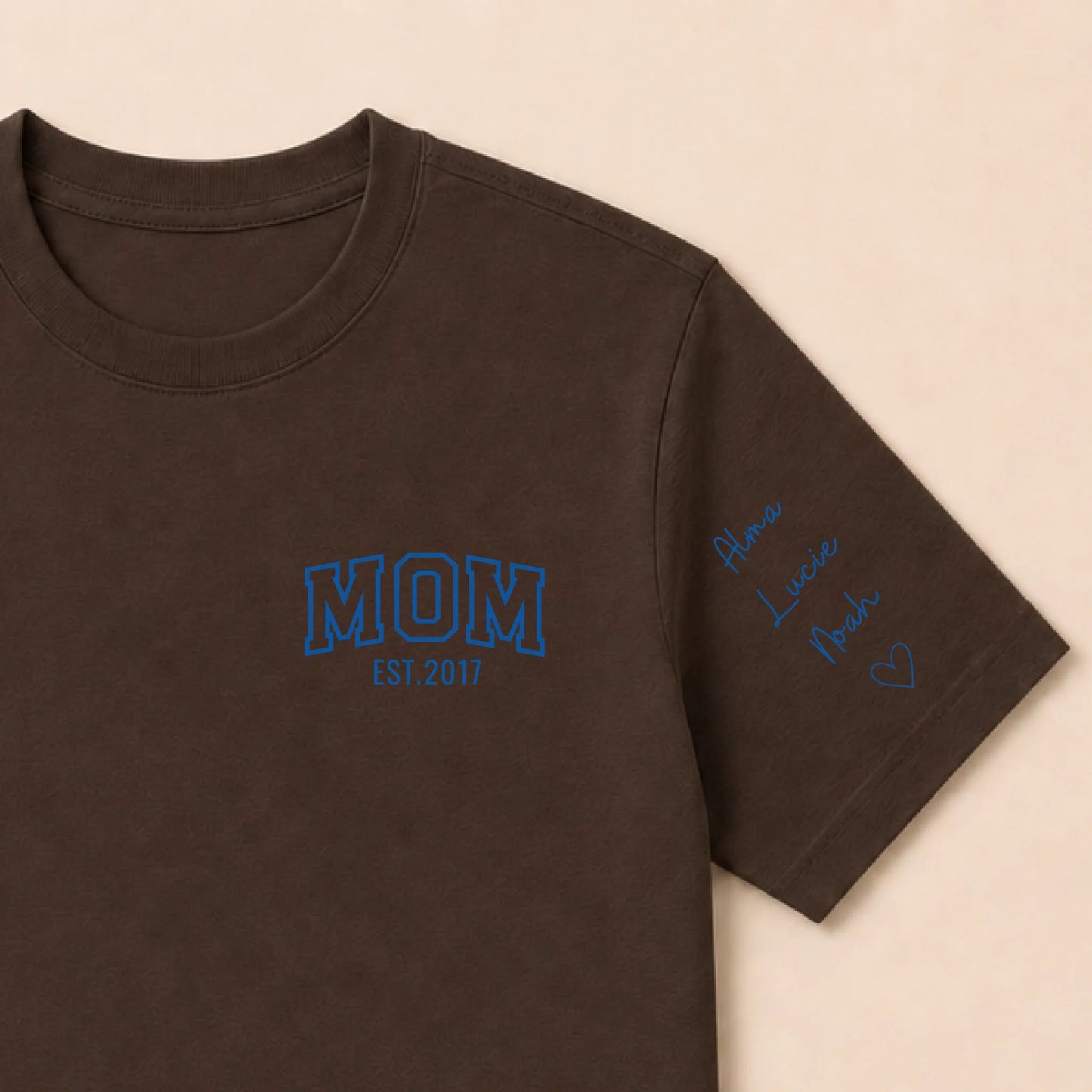 Sweat à capuche personnalisé maman - MOM et prénoms des enfants – vue 54