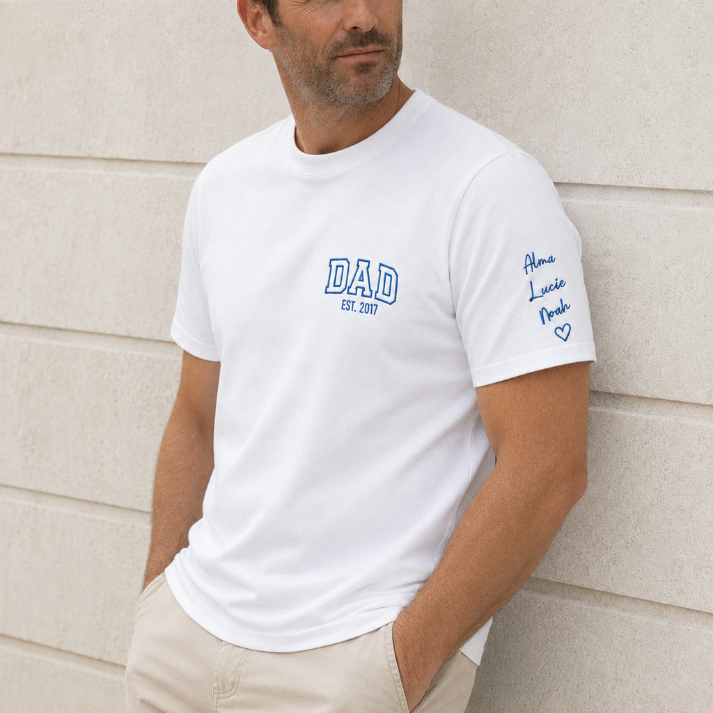 T-shirt brodé personnalisé DAD – vue extérieure rapprochée