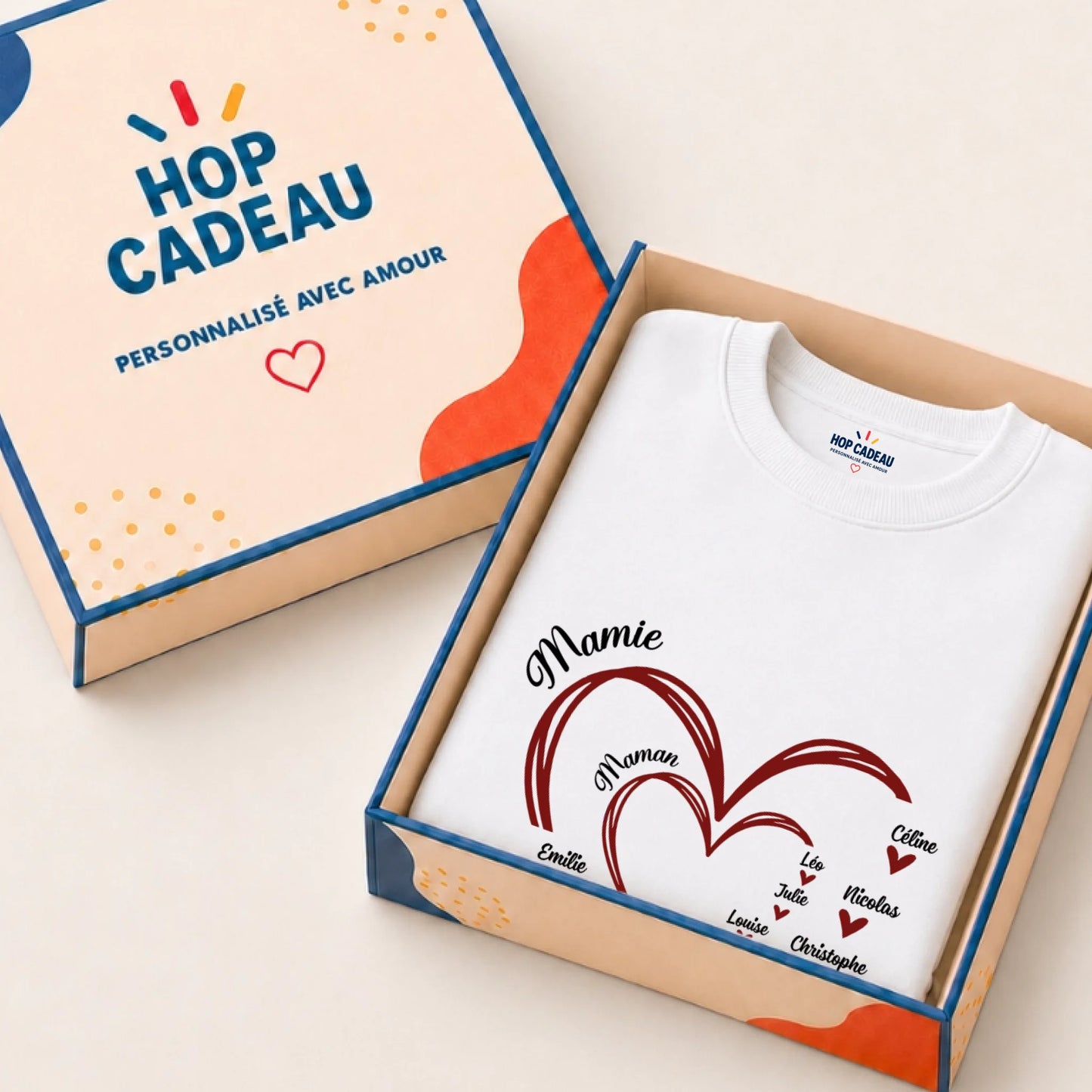 T-shirt Maman ou Mamie personnalisé – Cœurs et prénoms – vue 15
