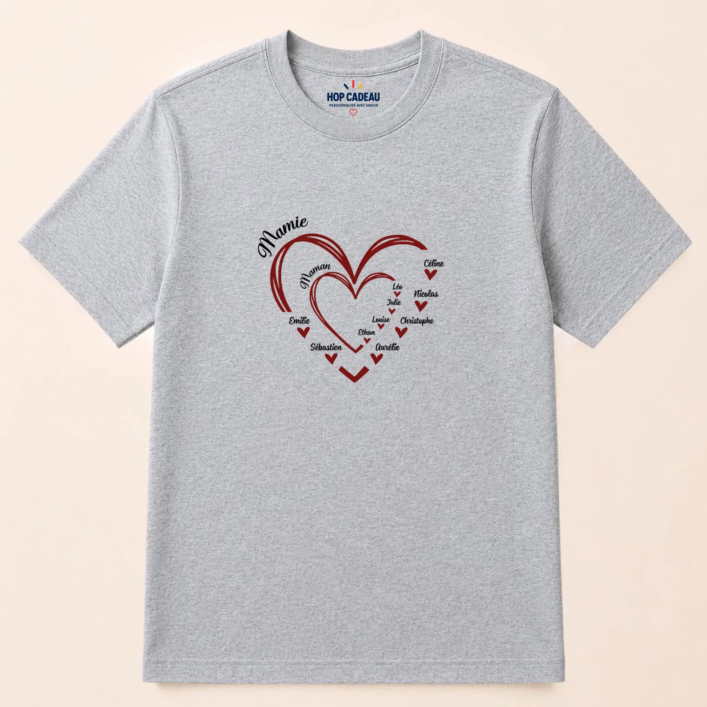 T-shirt Maman ou Mamie personnalisé – Cœurs et prénoms – vue 5