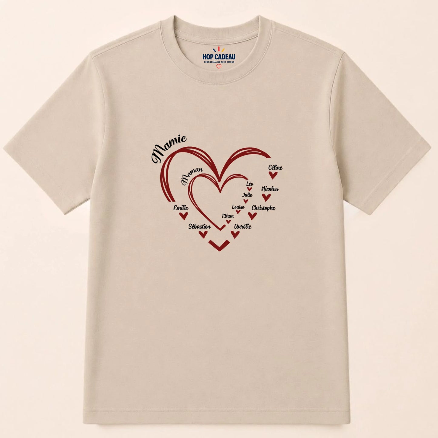 T-shirt Maman ou Mamie personnalisé – Cœurs et prénoms – vue 6