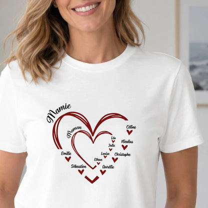 T-shirt Maman ou Mamie personnalisé – Cœurs et prénoms